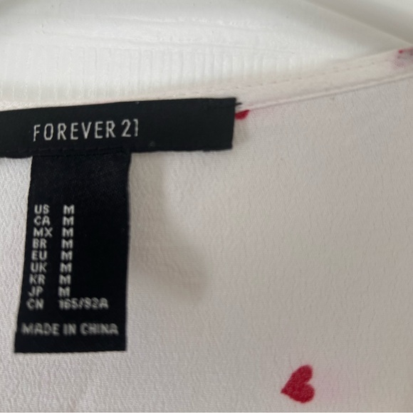 Forever 21 White Dress with Red Heart Patterni size medium - Picture 2 of 6
